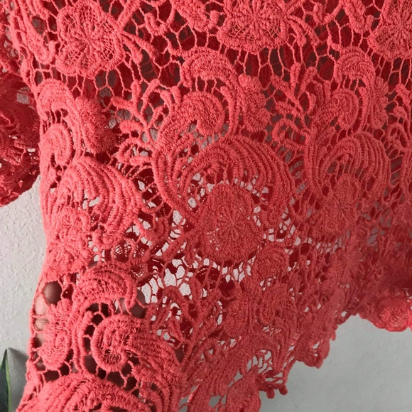 Crochet Cropped top - Picture 4 of 4